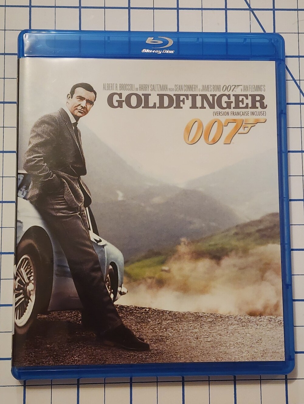 2/25$ Blu-ray Disc: Goldfinger (Back Cover James Bond